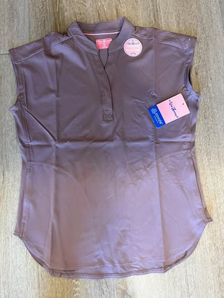 Zaváte scrubs in store